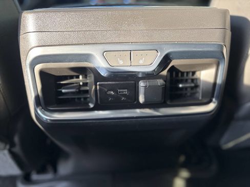 Used 2020 GMC Sierra 1500 AT4 w/ AT4 Premium Package image 24