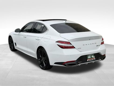 Used 2022 Genesis G70 3.3T w/ Sport Advanced Package AWD/4WD image 7