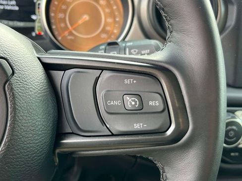 Certified 2023 Jeep Wrangler Unlimited Sport image 25