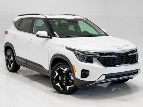 Certified 2024 Kia Seltos EX AWD/4WD image 6