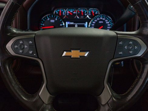 Used 2018 Chevrolet Silverado 2500 High Country w/ Duramax Plus Package image 16