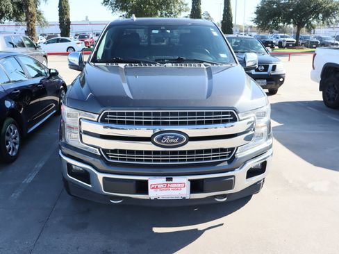 Used 2018 Ford F150 Lariat w/ Equipment Group 502A Luxury image 4