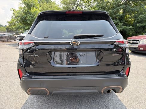 Used 2025 Subaru Forester Sport AWD/4WD image 6