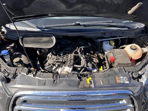 Used 2019 Ford Transit 350 XLT image 18