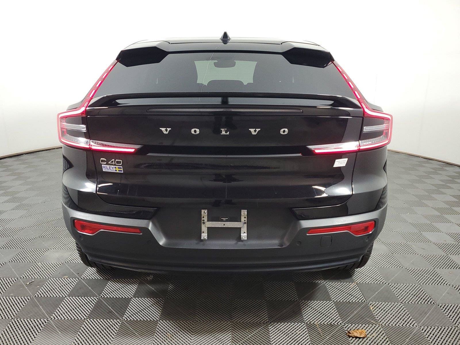 Used 2023 Volvo C40 P8 Recharge Ultimate AWD/4WD image 5
