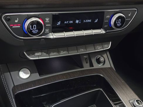 New 2025 Audi Q5 2.0T Premium Plus image 15