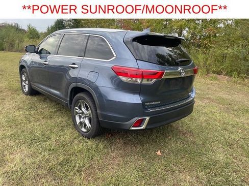 Used 2018 Toyota Highlander Limited Platinum image 4
