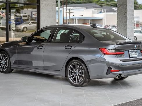 Used 2019 BMW 330i Sedan w/ Premium Package RWD image 7