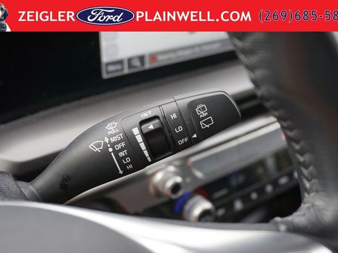 Used 2025 Kia Telluride S AWD/4WD image 29