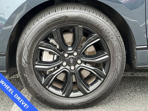 Certified 2022 Ford Edge SE w/ Black Appearance Package image 27