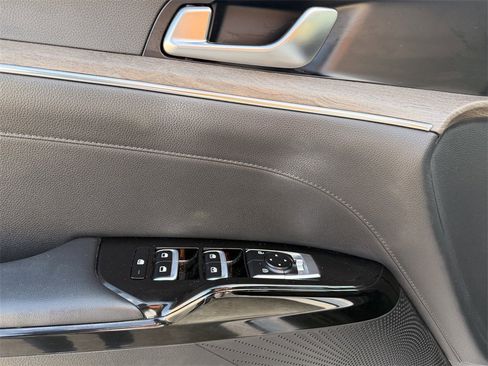 Used 2023 Kia K5 EX image 11