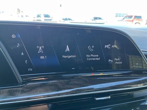 Used 2021 Cadillac Escalade ESV Sport Platinum image 21