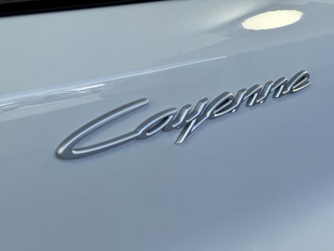 New 2026 Porsche Cayenne image 35