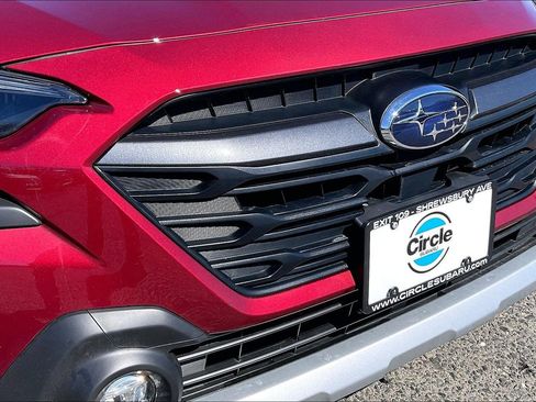 Certified 2025 Subaru Outback Limited image 30