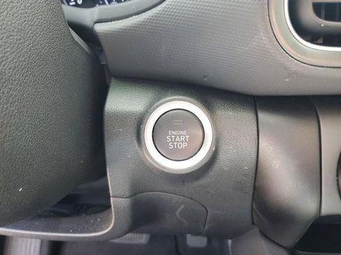 Certified 2023 Hyundai Kona SEL FWD image 31