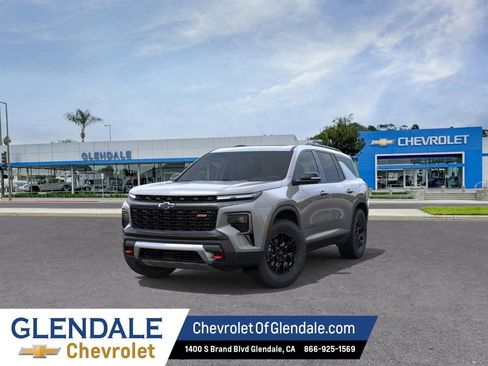New 2026 Chevrolet Traverse Z71 w/ Enhanced Driving Package AWD/4WD image 8