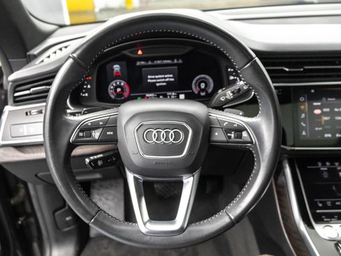 Used 2019 Audi Q8 Prestige image 25