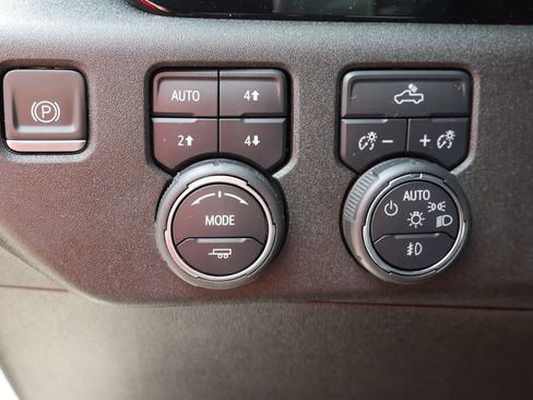Used 2023 Chevrolet Silverado 1500 RST w/ Protection Package AWD/4WD image 24