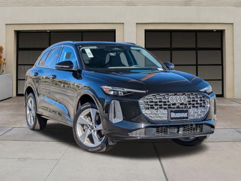 New 2025 Audi Q5 Premium Plus image 19