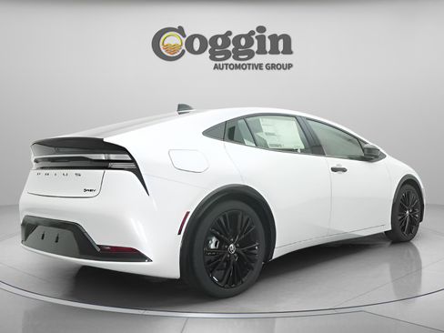 New 2026 Toyota Prius Plug-In Hybrid image 20