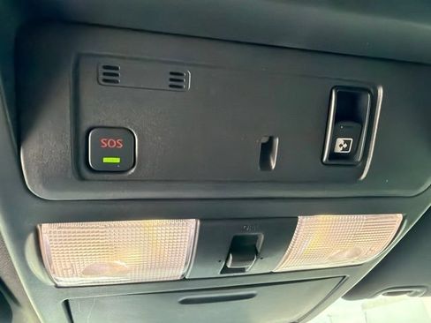 Used 2023 Nissan Titan PRO-4X w/ Pro-4x Convenience Package AWD/4WD image 12