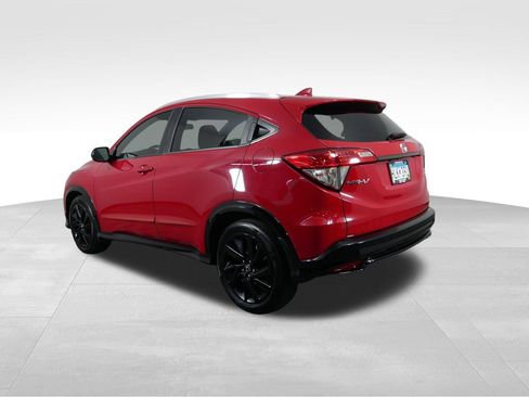 Used 2022 Honda HR-V Sport image 8