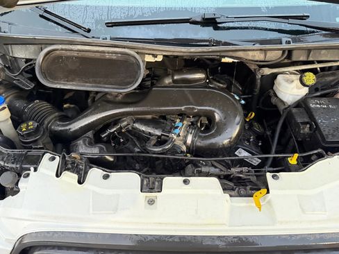 Used 2017 Ford Transit 250 130 Medium Roof image 20