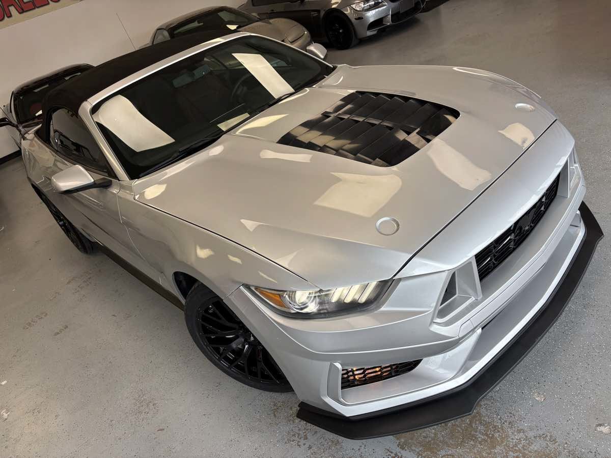 Used 2015 Ford Mustang GT Premium RWD image 8
