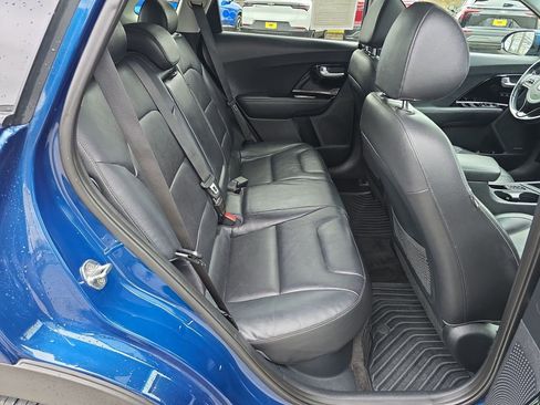 Used 2017 Kia Niro Touring image 33