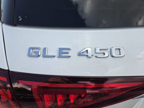 Used 2023 Mercedes-Benz GLE 450 4MATIC image 14