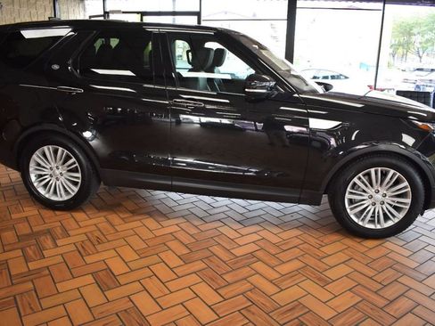 Used 2020 Land Rover Discovery HSE Luxury image 9