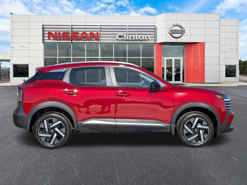 New 2026 Nissan Kicks SV w/ Charging Package image 2