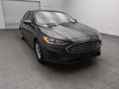 Used 2019 Ford Fusion S FWD image 14