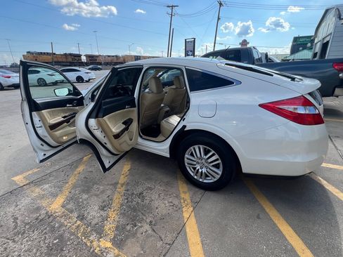 Used 2012 Honda Crosstour EX-L image 10