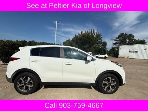 Used 2020 Kia Sportage LX FWD image 3