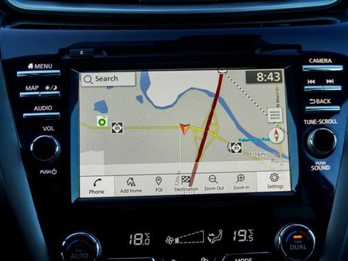 Used 2024 Nissan Murano SV image 17