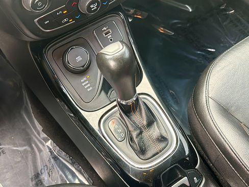 Used 2019 Jeep Compass Limited w/ Advanced Safety Group image 28