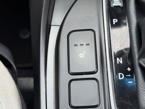Used 2018 Hyundai Santa Fe Sport w/ 2.4L Value Package 02 AWD/4WD image 22