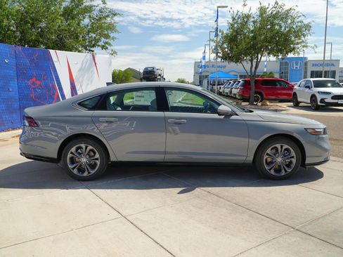 New 2026 Honda Accord EX-L image 4