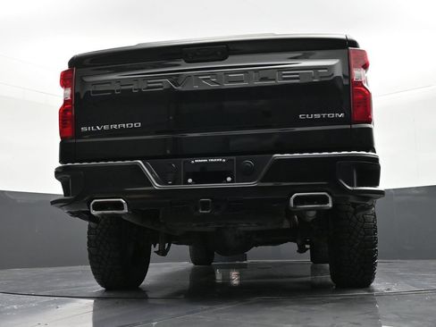 Used 2024 Chevrolet Silverado 1500 Custom Trail Boss AWD/4WD image 23