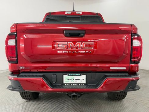 Used 2025 GMC Canyon Elevation w/ Convenience Package RWD image 8