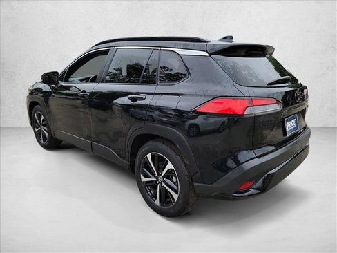 Used 2023 Toyota Corolla Cross AWD Hybrid w/ Convenience Package image 7