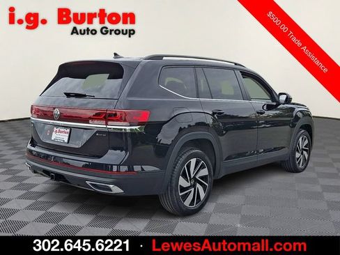 Used 2025 Volkswagen Atlas SE AWD/4WD image 6