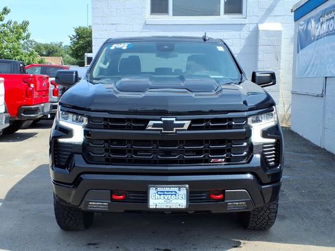 Used 2023 Chevrolet Silverado 1500 LT Trail Boss w/ Protection Package AWD/4WD image 2