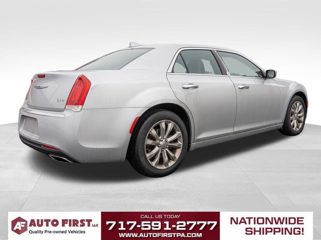 Used 2020 Chrysler 300 Limited AWD/4WD image 3