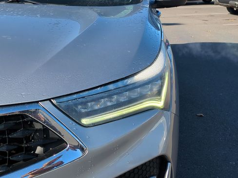 Used 2020 Acura RDX SH-AWD image 12