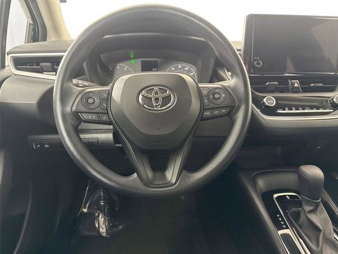 Certified 2023 Toyota Corolla LE image 29