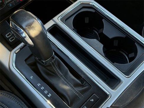 Certified 2020 Ford F150 Lariat w/ Equipment Group 502A Luxury image 15