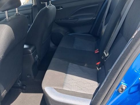 Used 2024 Nissan Versa SV FWD image 6