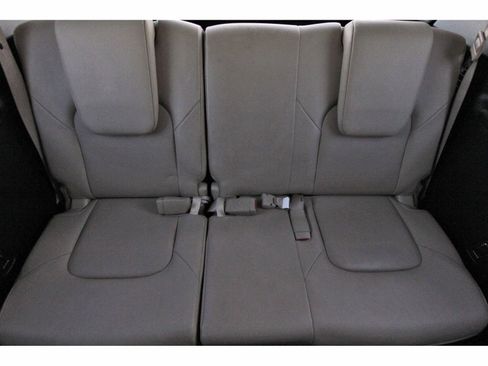 Used 2021 Nissan Armada Platinum image 16